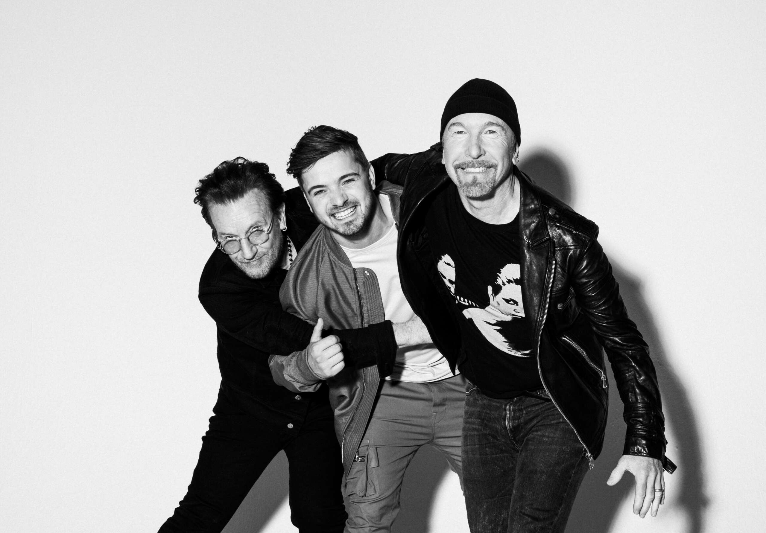 ?⚽ U2 lança dia 14 a música da Eurocopa com o DJ Martin Garrix