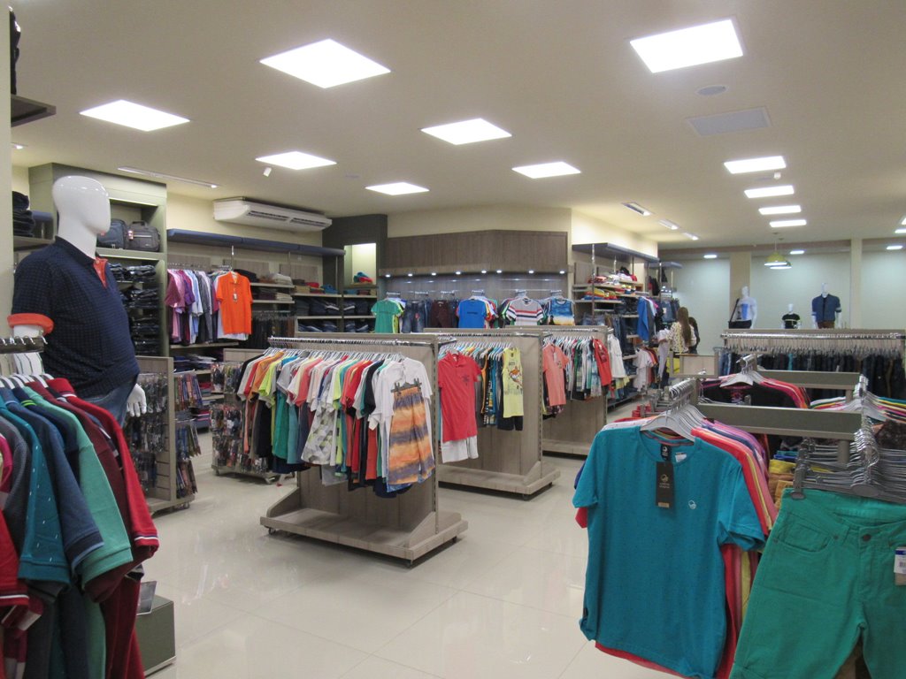 ? Aberturas de novos negócios é liderado pelo comércio de vestuário e acessórios, na Paraíba