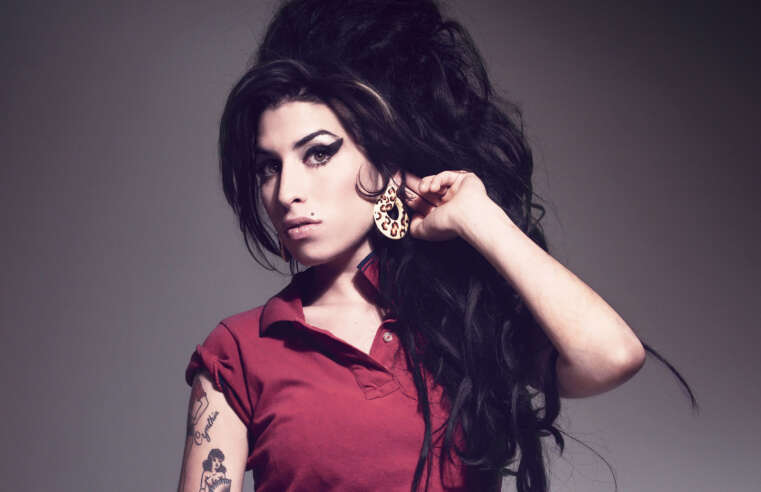 ? Documentário sobre a vida da cantora Amy Winehouse vai estrear neste mês