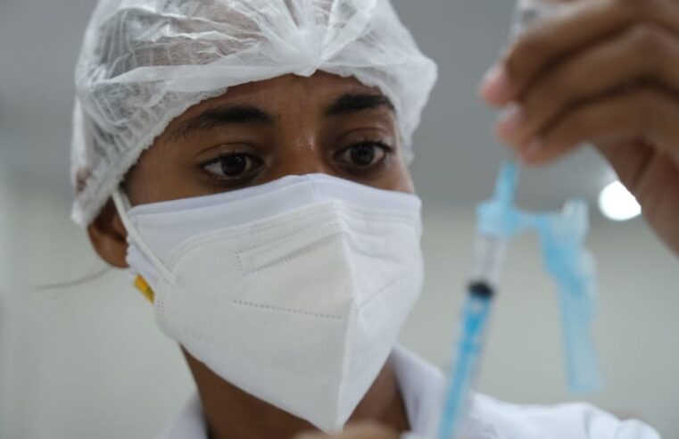 📅 Sousa imuniza 33+, Pombal e Patos vacinam população de 35 anos e Cajazeiras com 40 anos