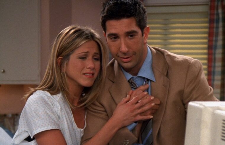 ?‍❤️‍? Casal em “Friends”: Jennifer Aniston e David Schwimmer estariam vivendo romance