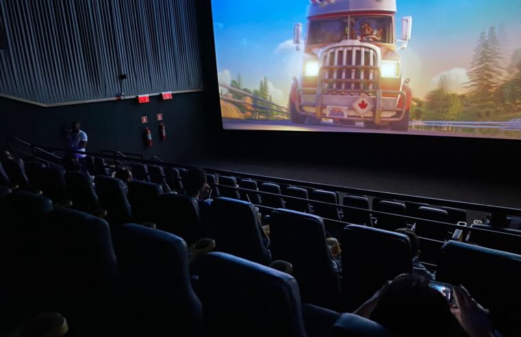 ? Receita dos cinemas para 2021 aumenta quase 80% a mais do que no ano passado