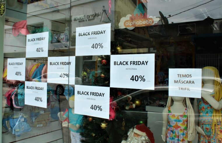 ? Lojas devem informar preços praticados há pelo menos três meses antes da Black Friday