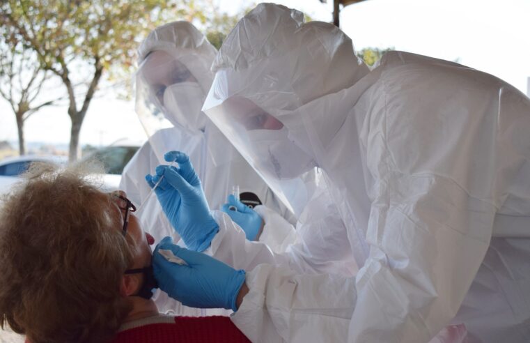 😷 Em 24 horas, Brasil registra 204 mil casos de coronavírus e bate recorde da pandemia