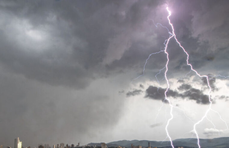 ⛈ PB tem 48 cidades em alerta para chuvas fortes; Cajazeiras registra 124 mm nas últimas horas