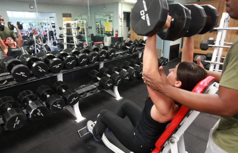 🏋️‍♂️🤸🏿‍♀️ Pessoas que fazem exercícios de força ou aeróbicos têm menos risco de morrer