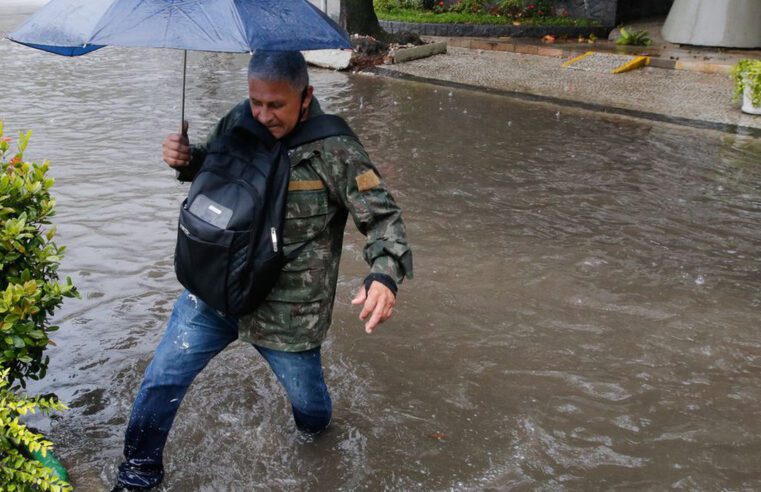 ⛈ Fenômeno que coloca Região Norte em alerta para tempestades avança e alcança a Paraíba