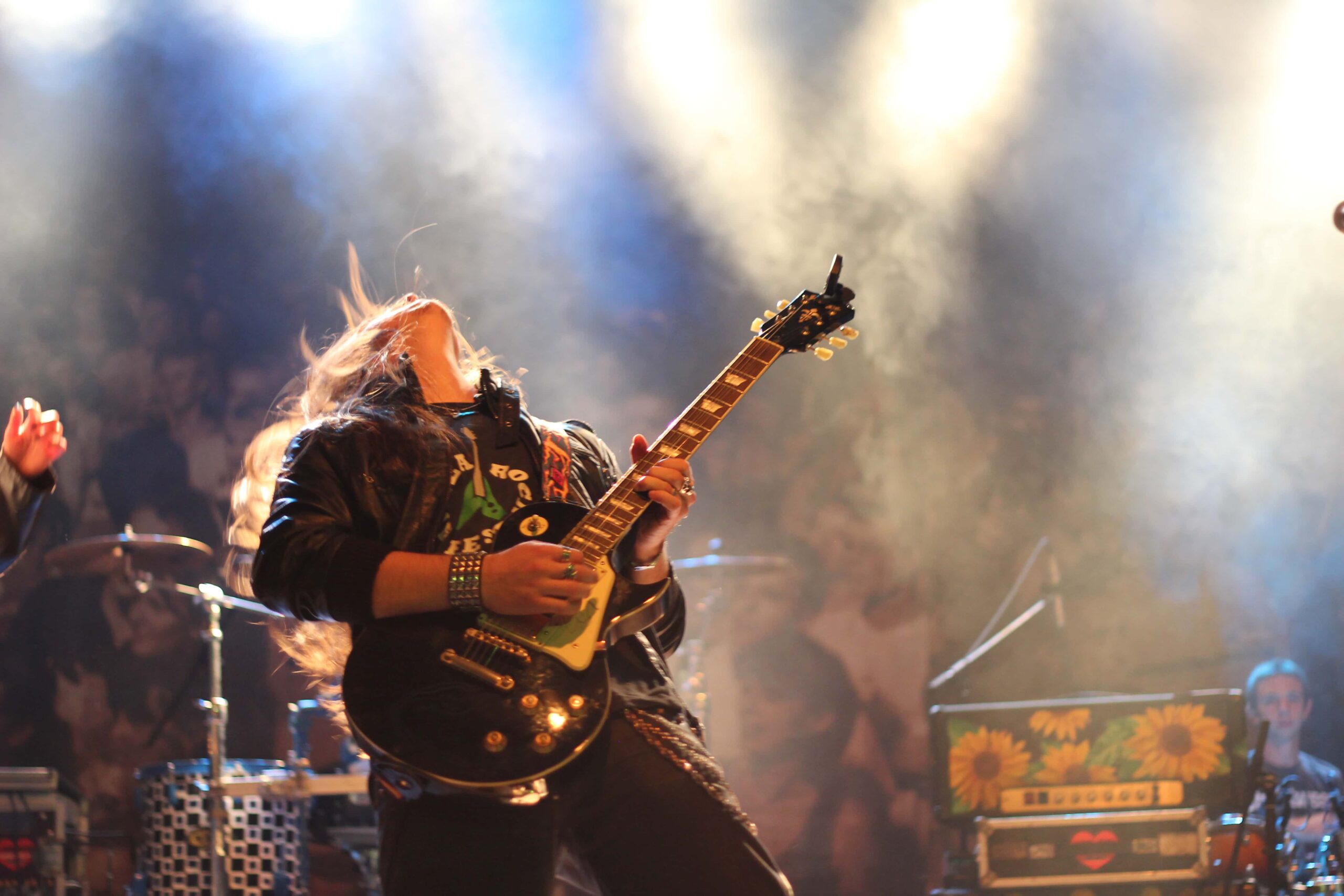 🎸 Festival em homenagem ao Dia Mundial do Rock terá shows em Cajazeiras, Sousa e Patos