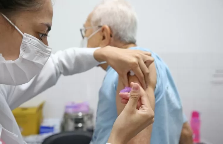 |💉 Saúde recomenda nova dose da vacina bivalente da Covid para idosos e imunocomprometidos