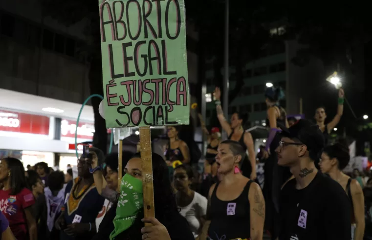 |🤰🏽 Aprovações de leis municipais e estaduais dificultam acesso ao aborto legal no Brasil