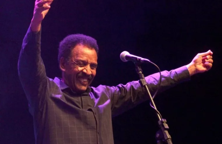 |🎙️ Severino Alves entrevista no sábado (20), Cid Chaves, vocalista de Renato e Seus Blue Caps