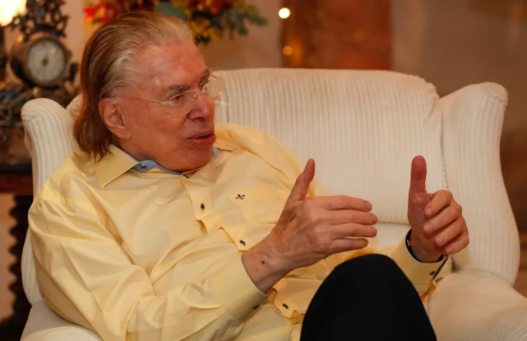 |🕊💔 Morre Silvio Santos, figura mitológica do SBT e da televisão brasileira, aos 93 anos