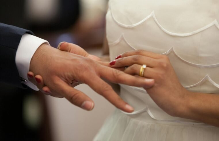 |👰🤵🏻 51 casais celebram o amor durante casamento comunitário na Igreja Matriz de Cajazeiras