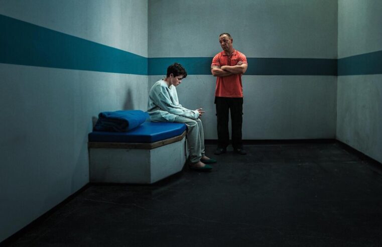 |🎬 ‘Adolescência’: série arrebata público e supera audiência de ‘La Casa de Papel’ e ‘Bridgerton’