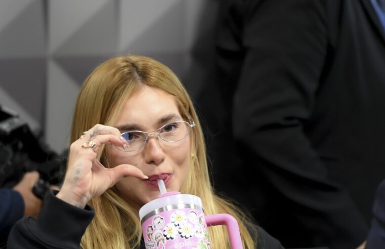 |📲 Virginia se torna a 3ª mulher mais seguida do Instagram no Brasil após namoro com Vini Jr.