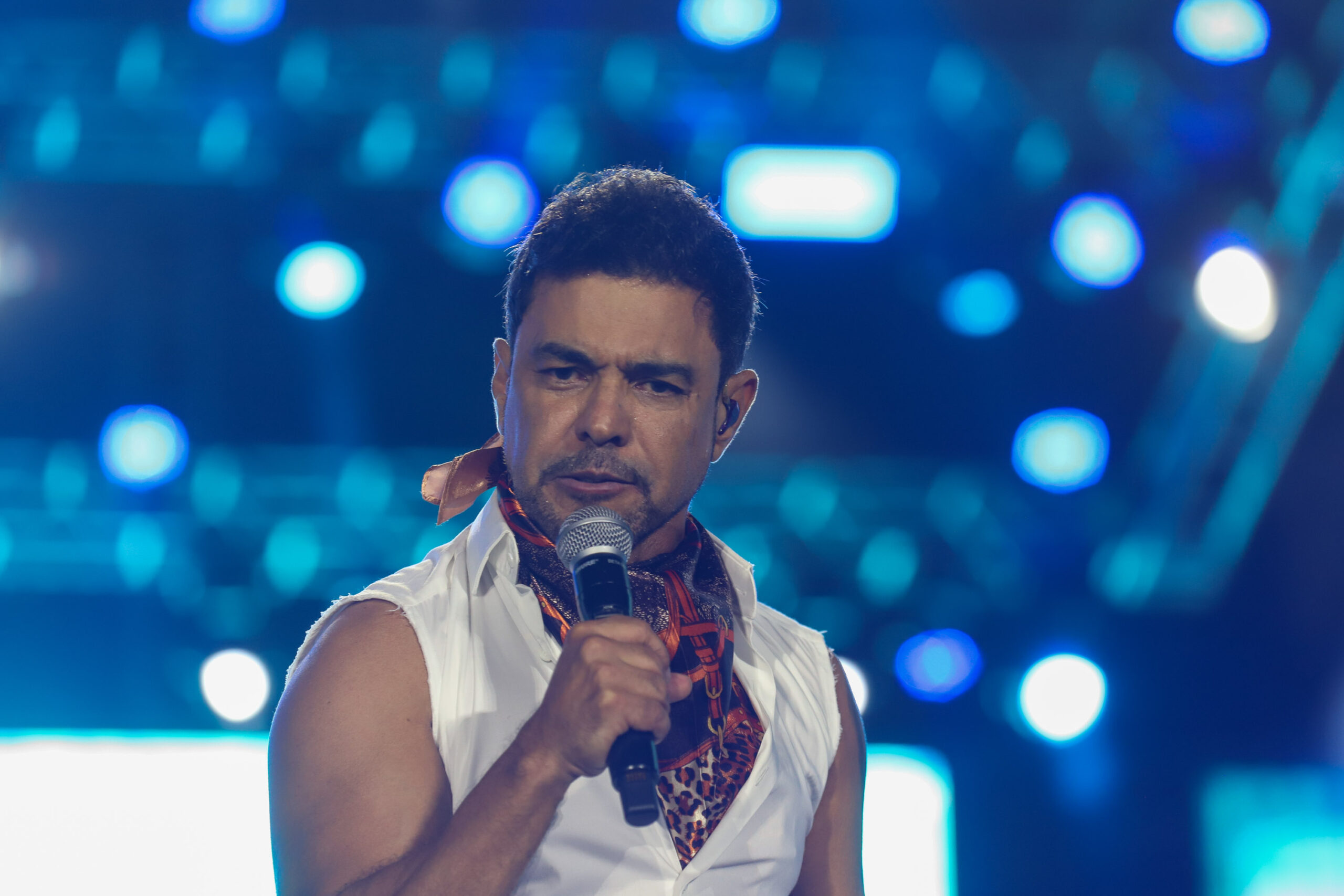 |💸 Zezé Di Camargo tem show de R$ 500 mil com verba federal cancelado após falas polêmicas