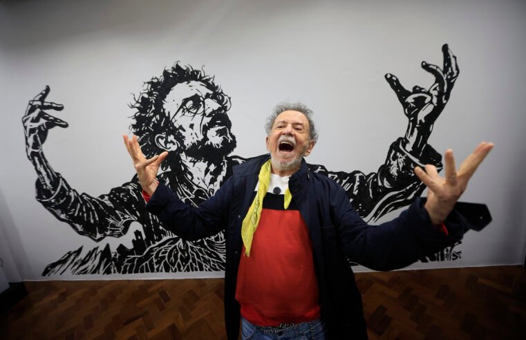 |🎤 Tom Zé celebra nove décadas de vida como símbolo de ousadia, irreverência e inovação musical